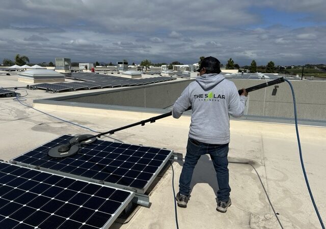 commercial-solar-panel-cleaning-san-diego.