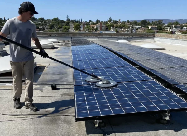 Solar Panel Cleaning Solar Panel Cleaning